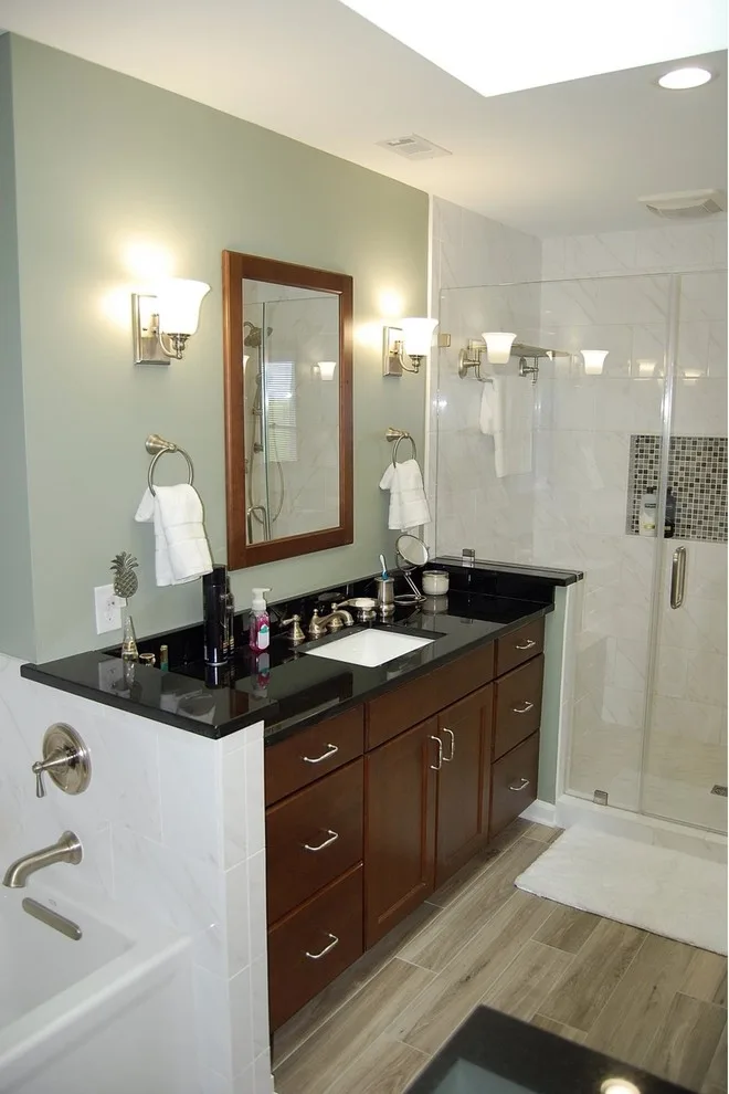 Wilmington Island Residence Master Bathroom by Coastal Bath And Kitchen - Photo 3