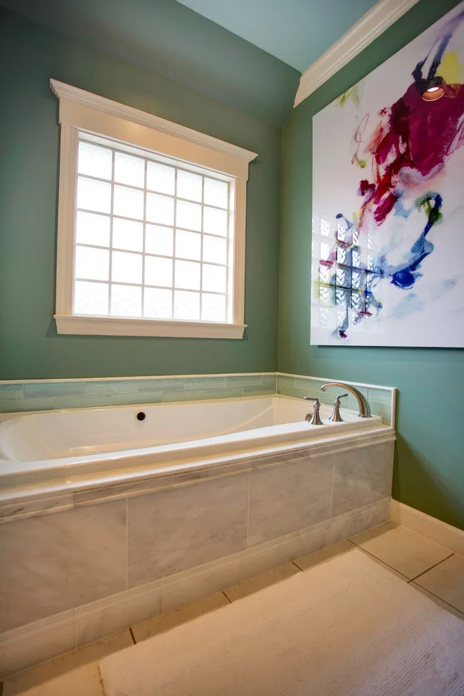 Chevaux Primary Bathroom by Leigh Lusk Interiors - Photo 2