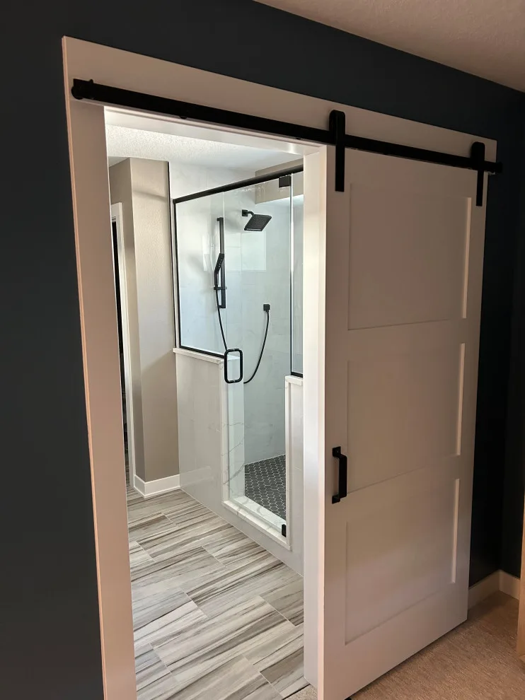 Master Bathroom Renovation by Home State Builders - Photo 8