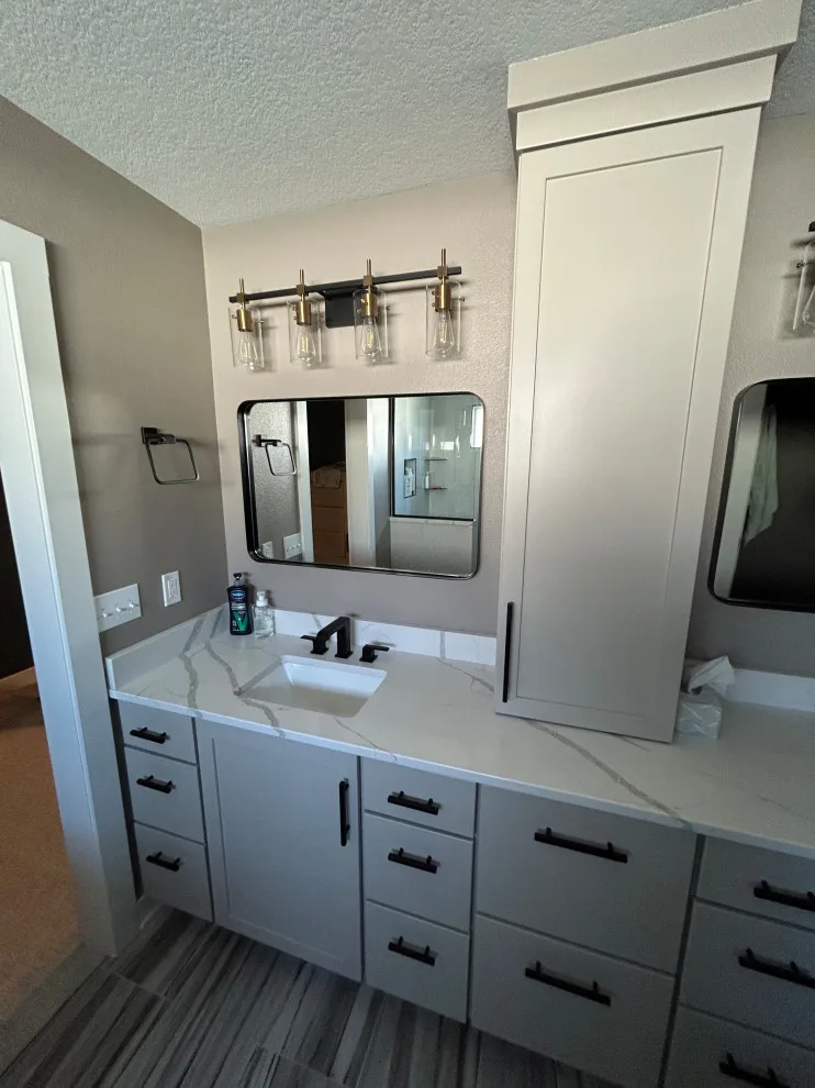 Master Bathroom Renovation by Home State Builders - Photo 16