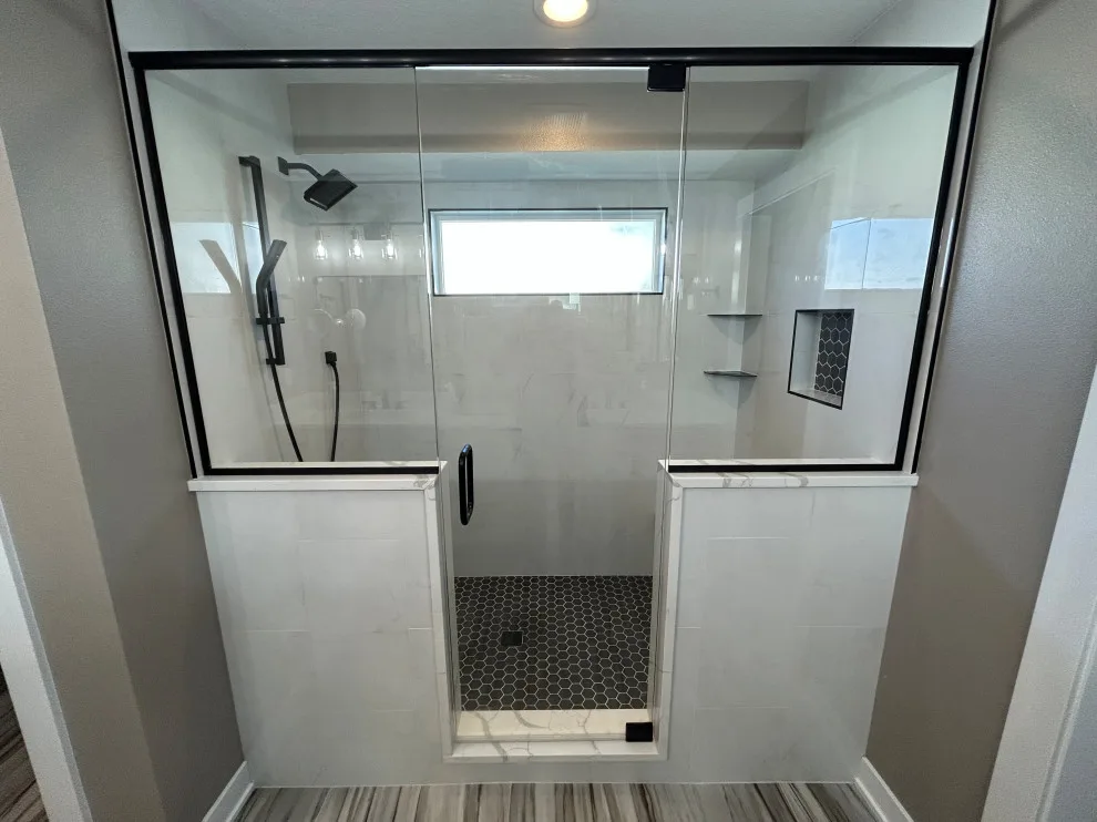Master Bathroom Renovation by Home State Builders - Photo 10