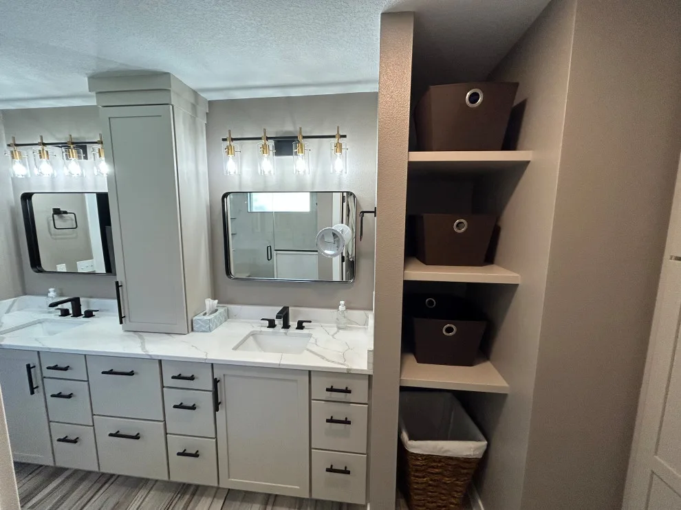 Master Bathroom Renovation by Home State Builders - Photo 14