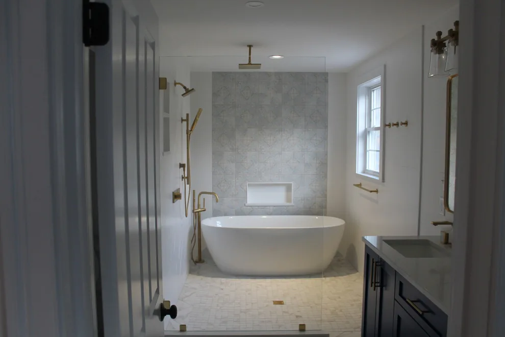 Quinlan And Company - KITCHEN & BATH WORKS - Photo 14
