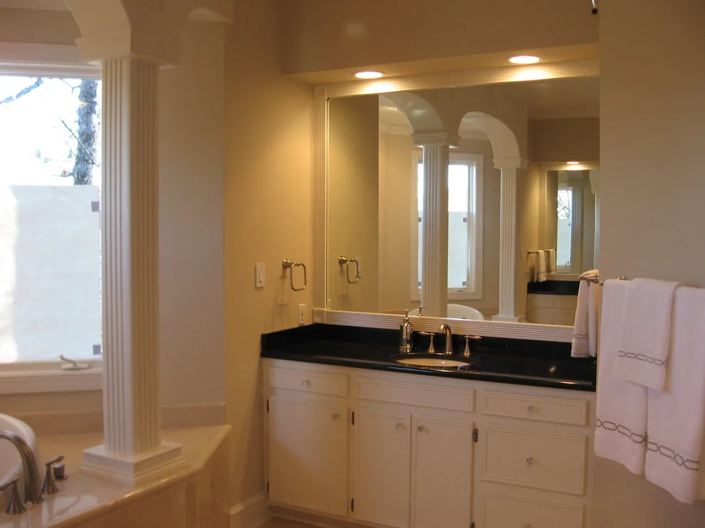 Classic Master Bath by Leigh Lusk Interiors - Photo 6