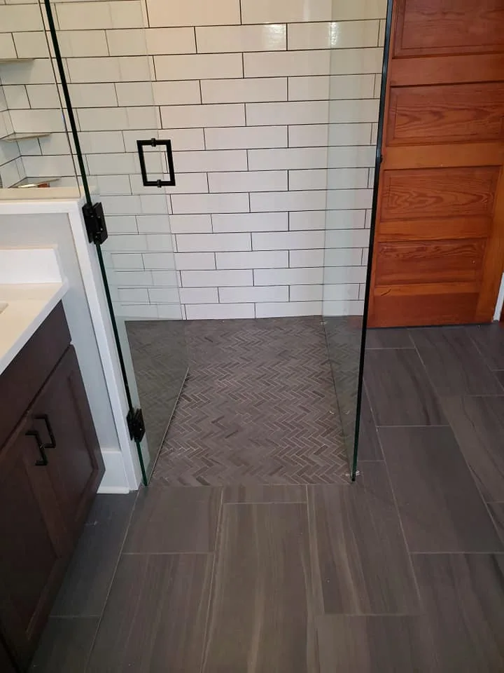 Amazing Comfort Showers - Photo 10