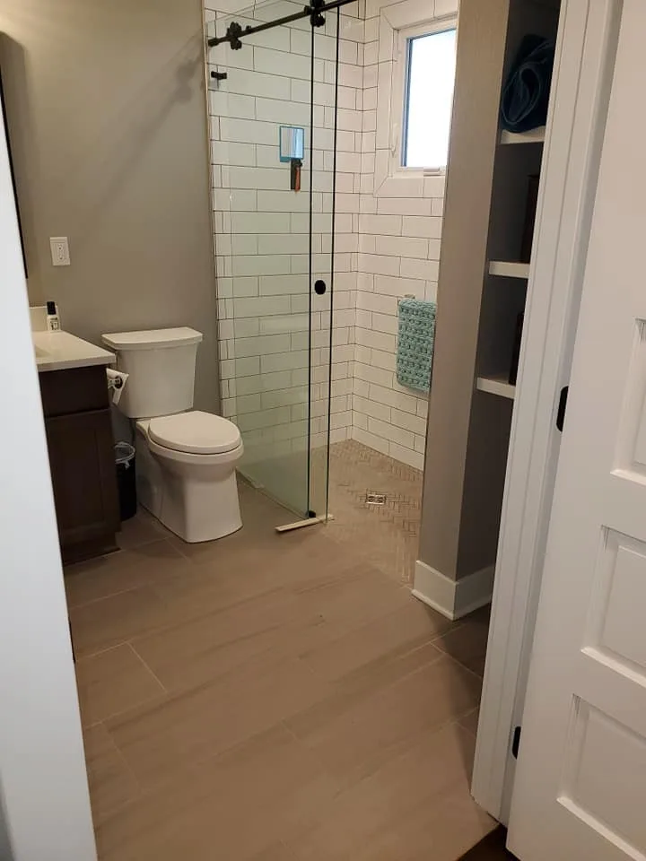 Amazing Comfort Showers - Photo 5