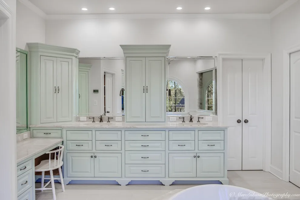 Bedroom and Bathroom Sanctuary by Woodshapers - Photo 2