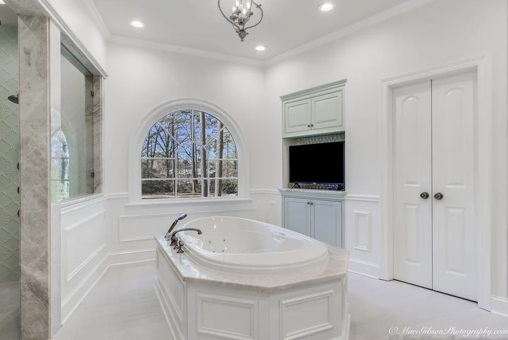 Bedroom and Bathroom Sanctuary by Woodshapers - Photo 5