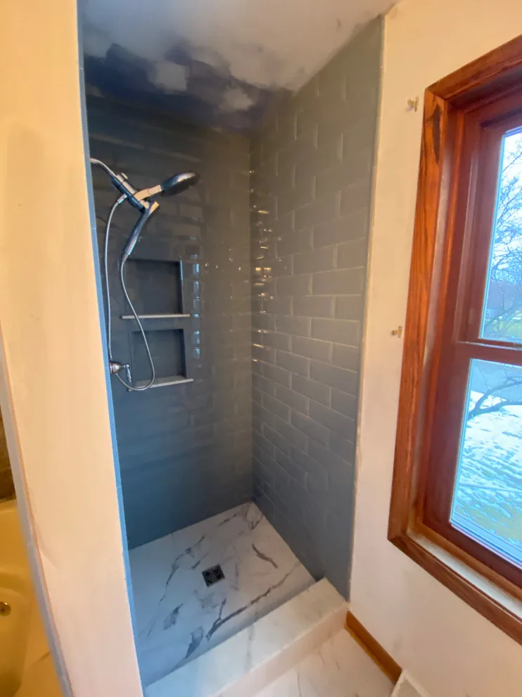 Shower and Jacuzzi Enclosure Masterpiece by Paramount Tile Design - Photo 8