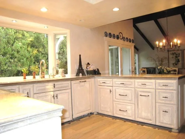 McCauley Kitchen Renovation by Kiwi Woodworks - Photo 10