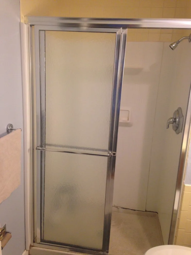 McCune's Restroom by Family Touch Remodeling LLC - Photo 12