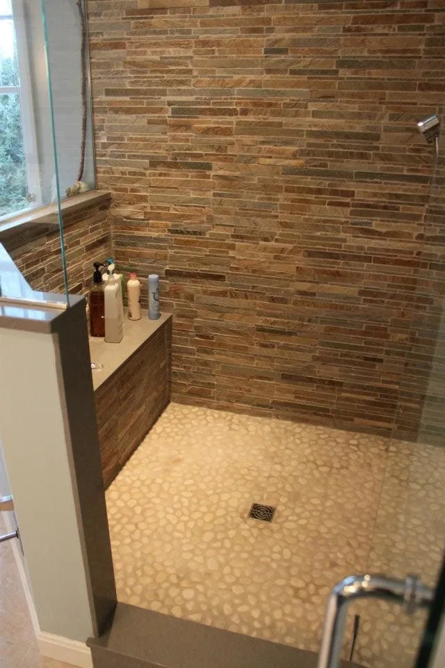 McLeod Restroom by Taylor And Stevens Cabinetry - Photo 3