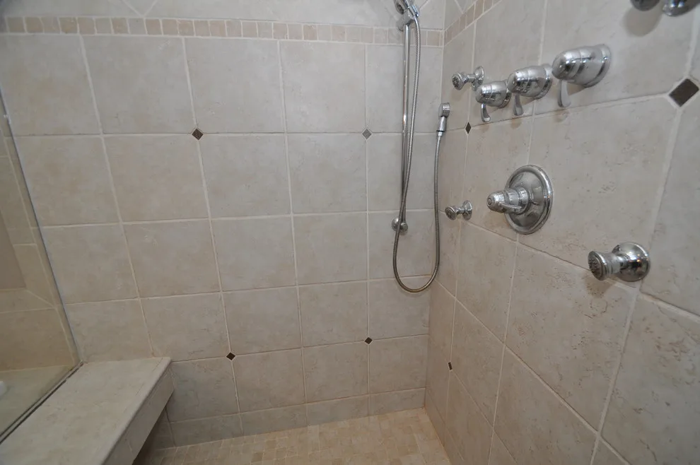 Advantage Design + Remodel - Photo 4