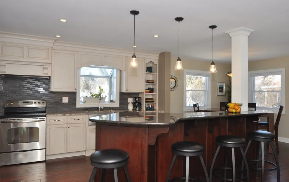 Advantage Design + Remodel - Photo 2