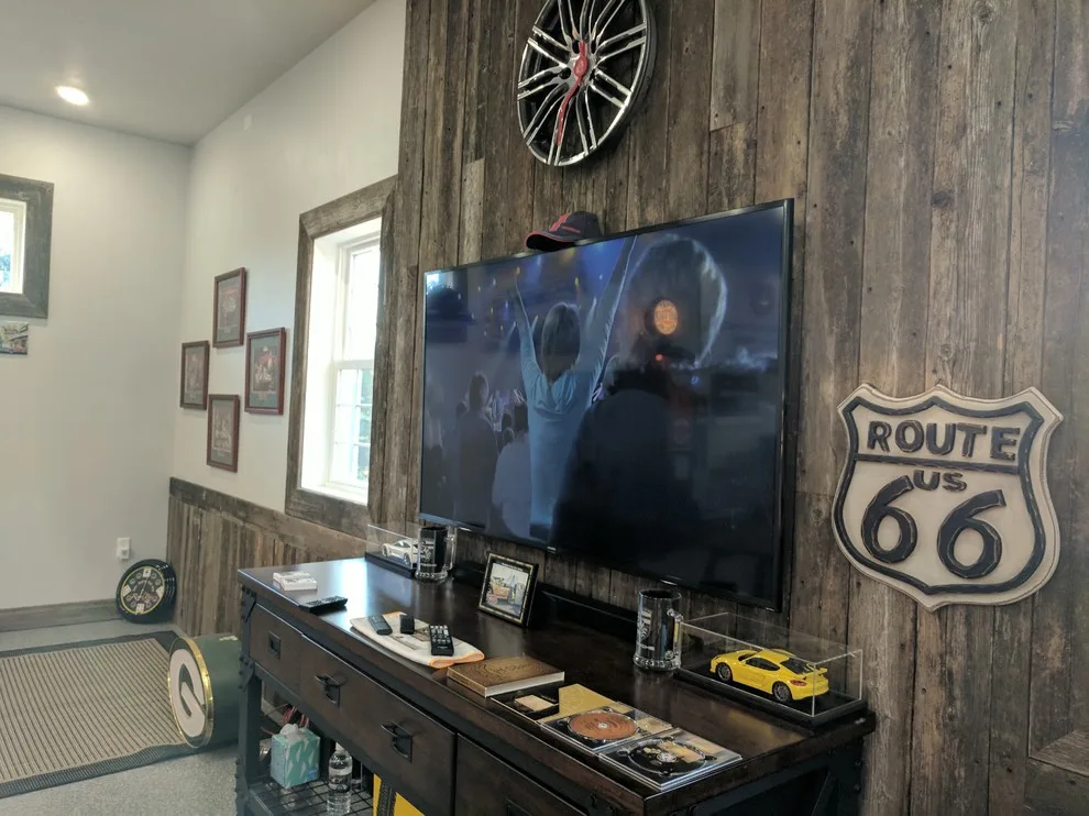 Mercedes Benz Workshop by VKB Homes, LLC - Photo 4