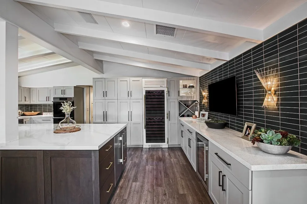 Mid-Century Long Beach by The Kitchen Design Center - Photo 9