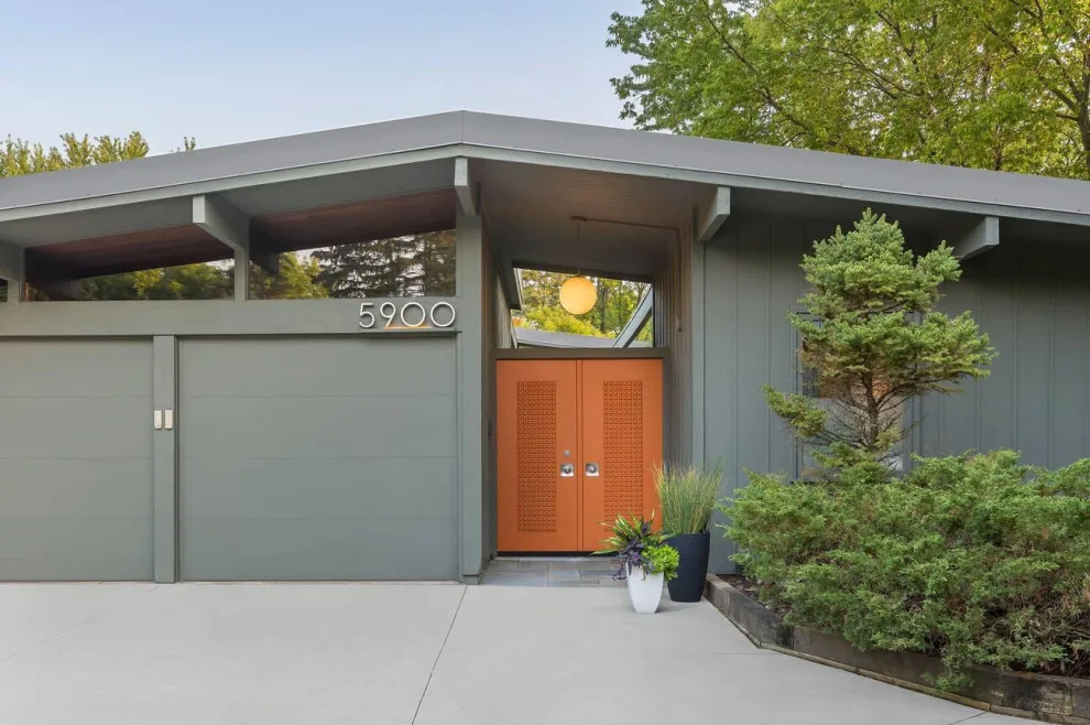 Mid-Century Marvel Makeover by Nailed It Builders - Photo 7