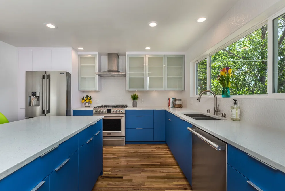 Bright and Airy Midcentury Modern by More Brothers Construction - Photo 18