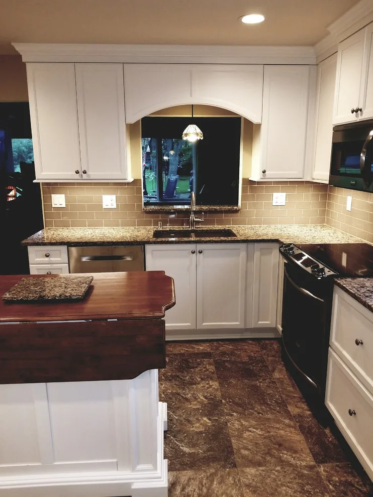 Milwaukee Region Kitchen Renovation by Advantage Design + Remodel - Photo 6