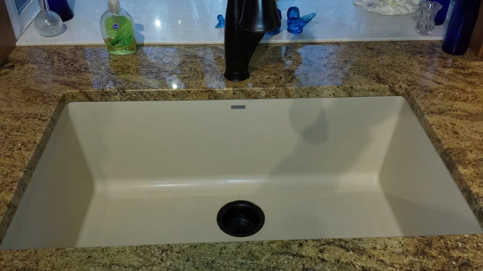 Milwaukie Kitchen and Bathroom Renovation by On The Level Remodeling Company - Photo 2