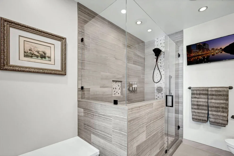 Contemporary Spa-Inspired Aesthetics by Golden Shore Design And Build - Photo 2