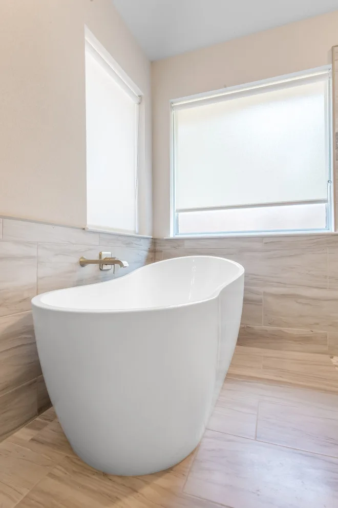 Dallas Bathroom & Kitchen Remodeling - Photo 14