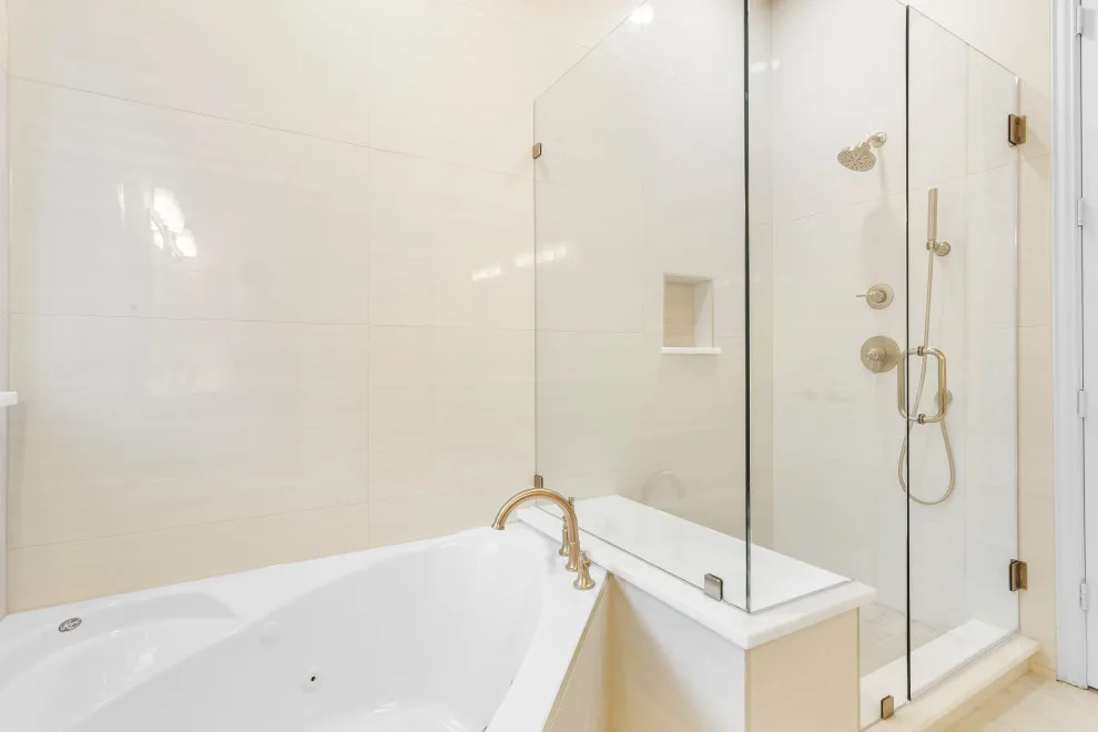 Contemporary Bathroom Renovation by Dallas Bathroom & Kitchen Remodeling - Photo 10