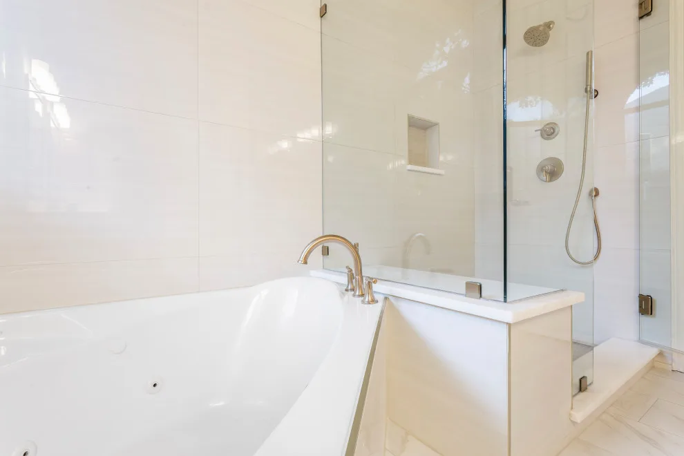 Contemporary Bathroom Renovation by Dallas Bathroom & Kitchen Remodeling - Photo 15