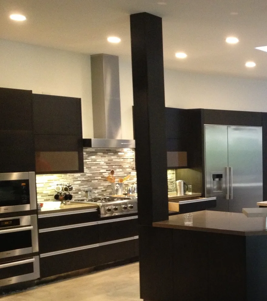 Contemporary Kitchen Renovation by Knight Residential Services - Photo 6