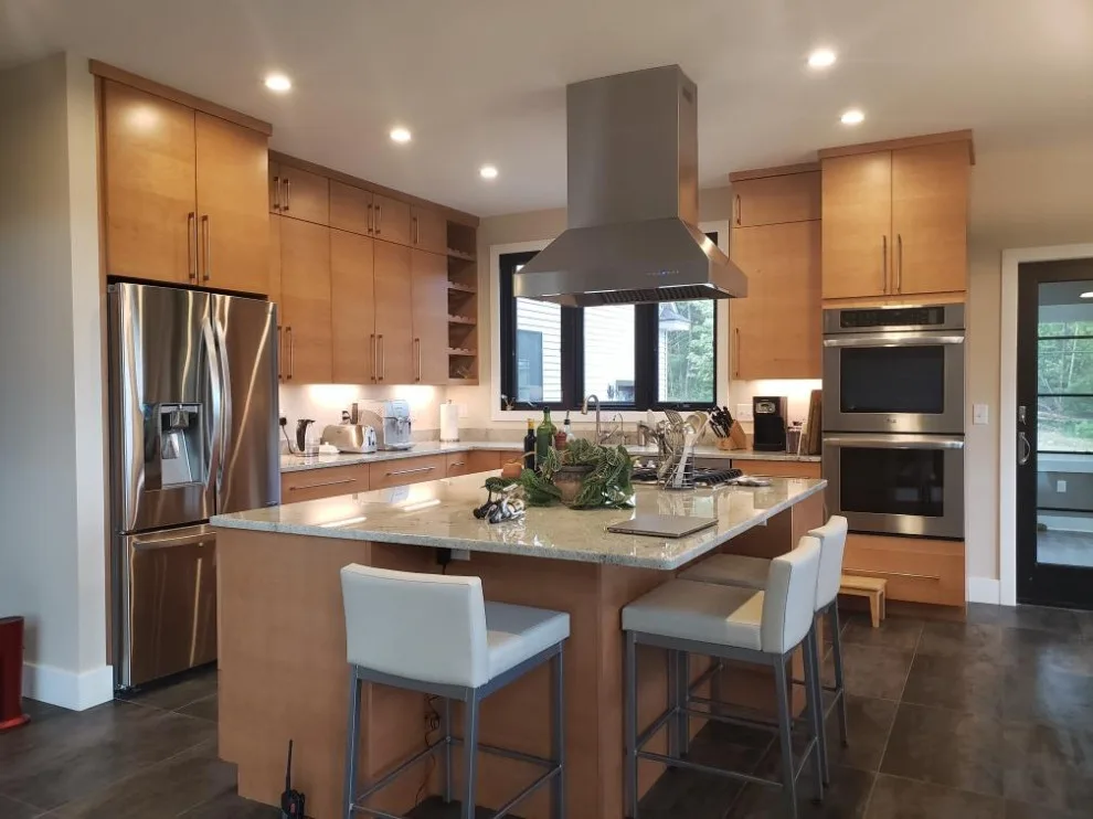 Contemporary Kitchen Renovation by Taylor And Stevens Cabinetry - Photo 4