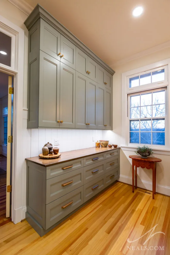 Contemporary Classic Kitchen in Indian Hill by Neal's Design Remodel - Photo 9