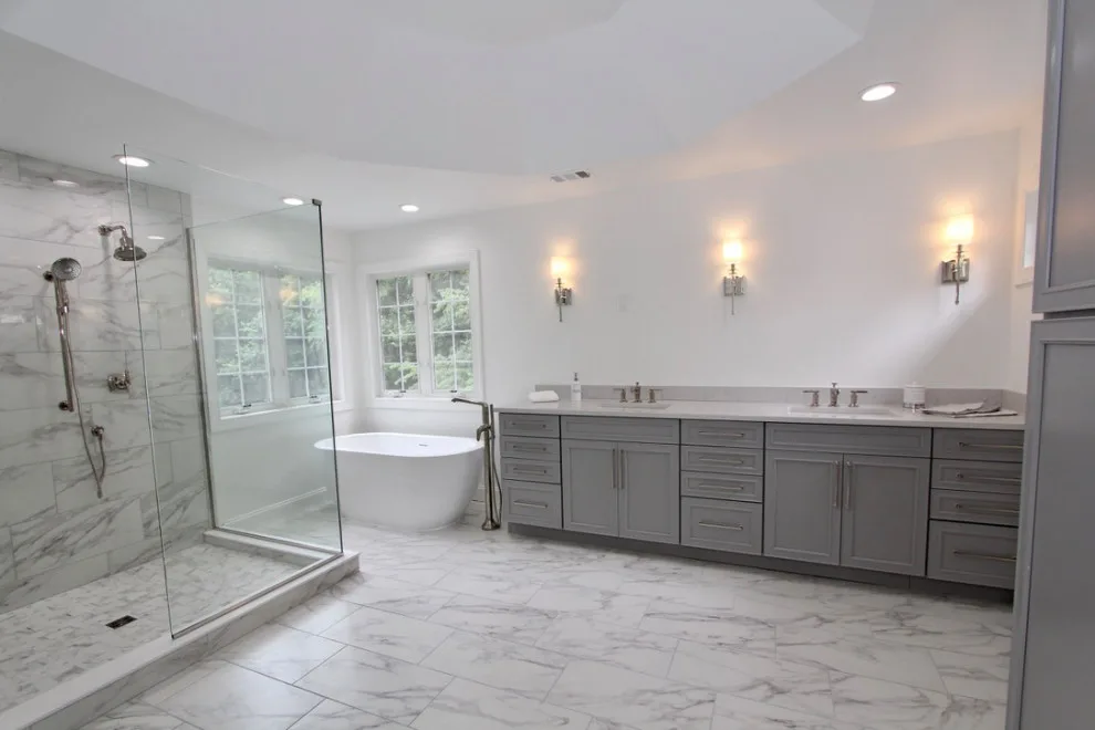 Monkton Stylish Main Bathroom by Taylor Made Custom Contracting Inc. - Photo 3