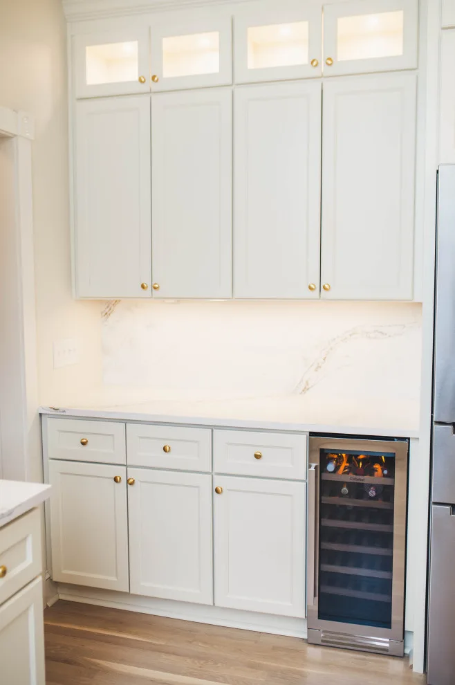 Dove's Grief Kitchen by Wade Home Remodeling - Photo 15