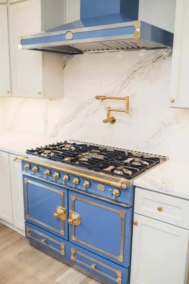 Dove's Grief Kitchen by Wade Home Remodeling - Photo 19