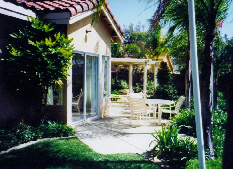 Model Home Project 2 by Bespoke Garden Design - Photo 4