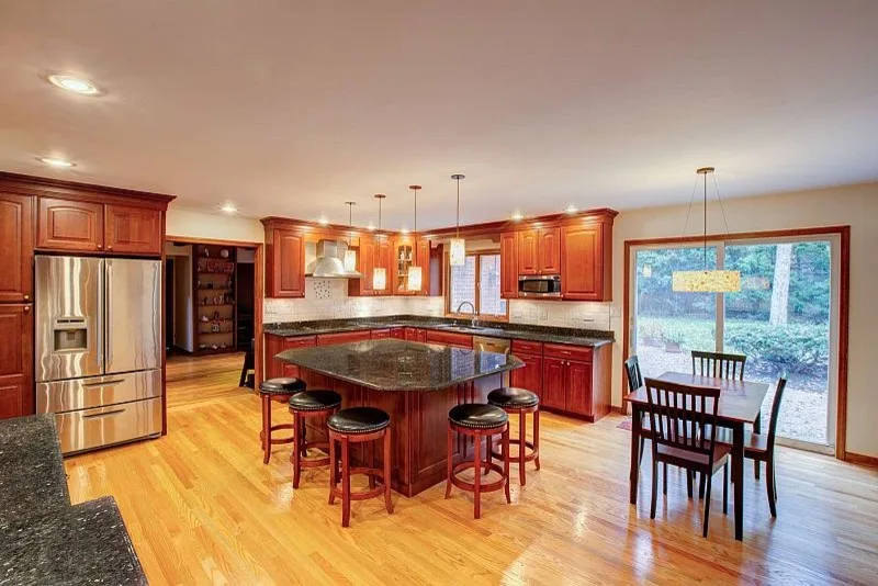 Classic Kitchens by Personal Touch Contracting - Photo 7