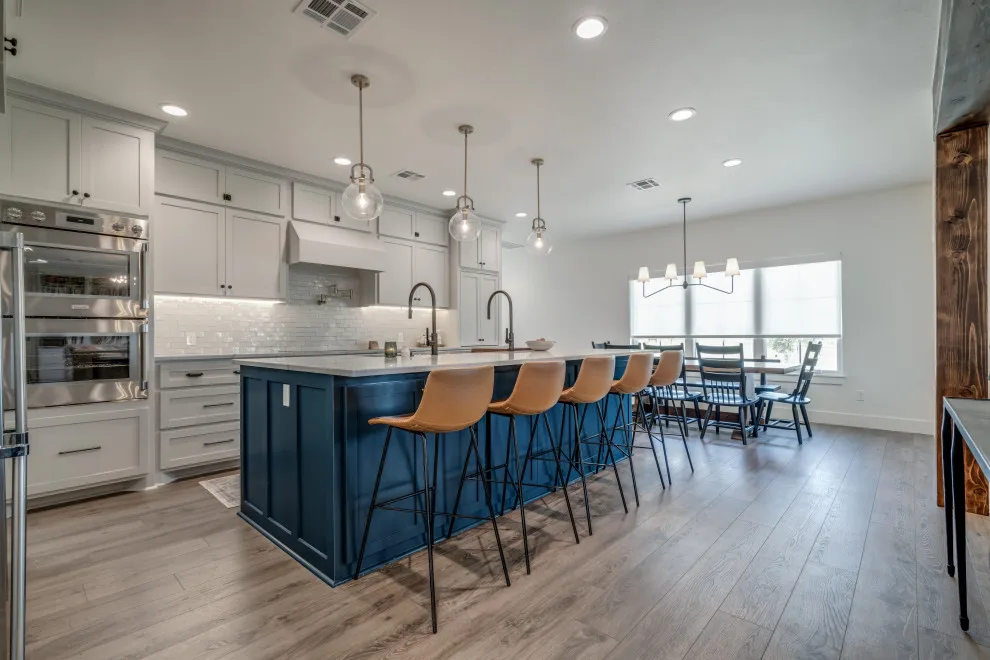 Contemporary Farmhouse Expansion for Mustang by Heritage Renovations - Photo 3