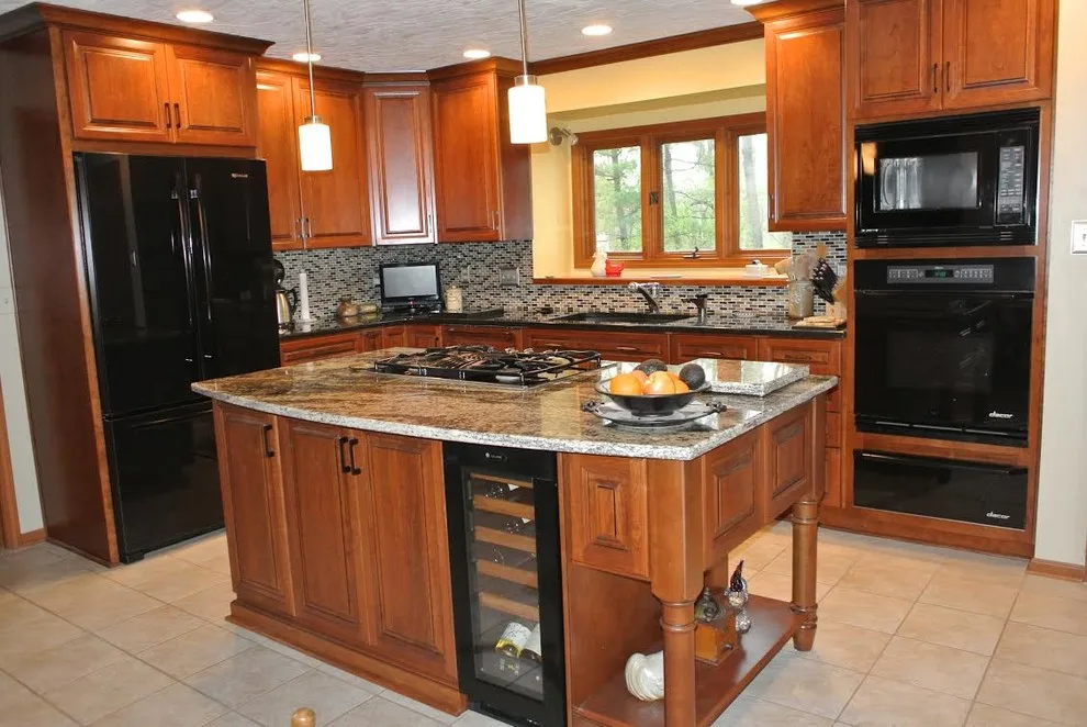 Pioneer Kitchens - Photo 2