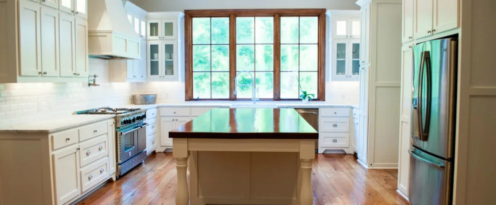 Rons Custom Cabinets - Photo 2