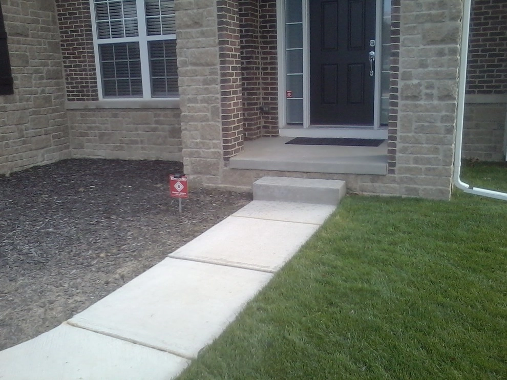Private Residence - South Lyon, Michigan by Bespoke Garden Design - Photo 4