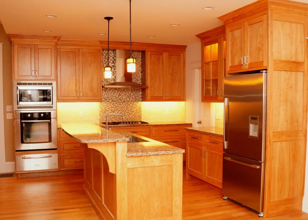 Crimson Birch Kitchen Cabinets by Taylor Made Cabinets, Leominster MA - Photo 5