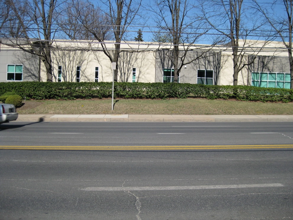 Beth El on Old Georgetown Road, Bethesda by Bethesda Garden Design Llc - Photo 5