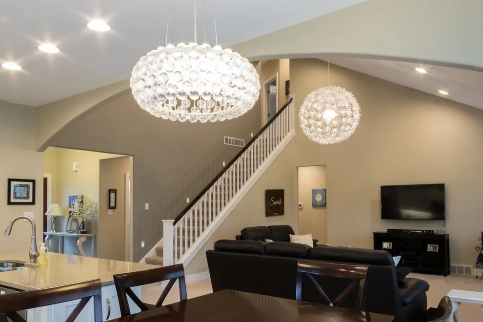 Heritage Custom Residence by JSR Construction Inc - Photo 18