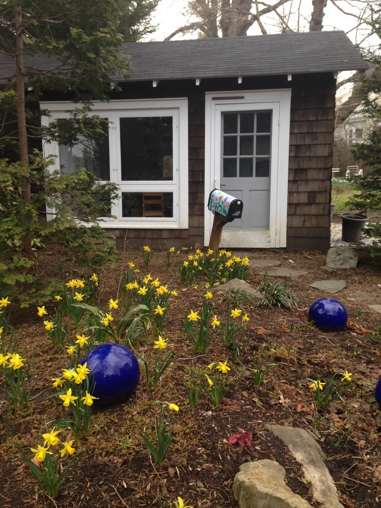 Whimsical Garden, Chevy Chase by Bethesda Garden Design Llc - Photo 4