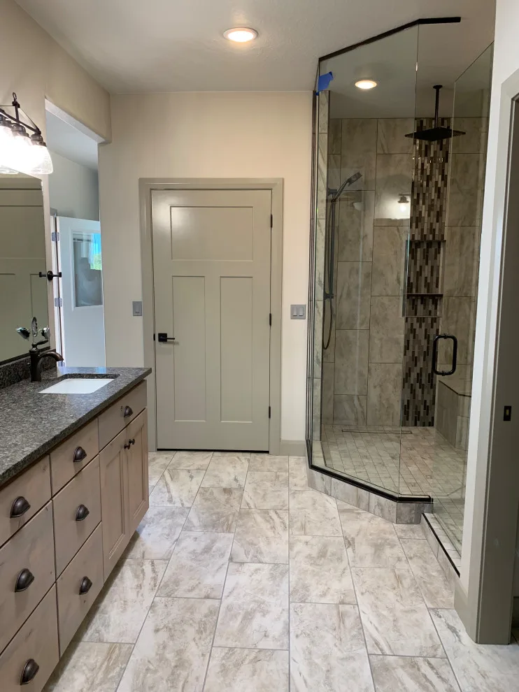 Proud American Home by Radiant Blue Homes - Photo 4