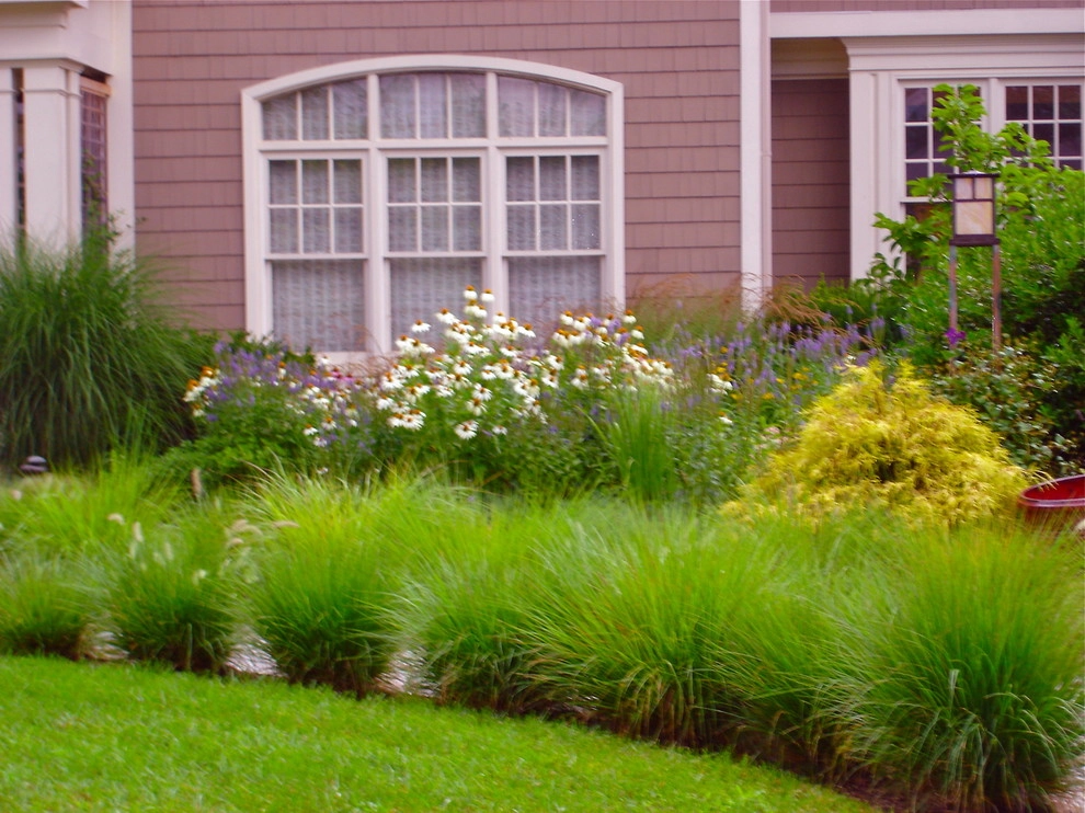 Arts & Crafts Garden, Bethesda by Bethesda Garden Design Llc - Photo 2