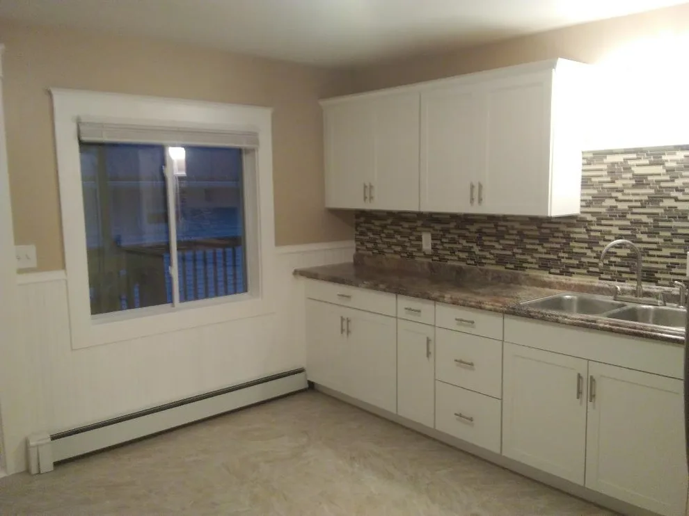 Apartment makeover by Newman Homes - Photo 4