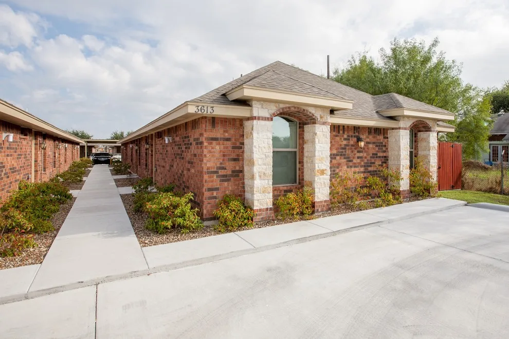Residential Complexes by Caltia Construction - Photo 15