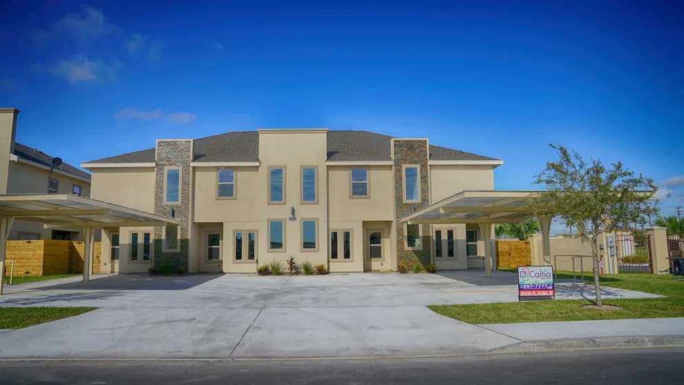 Residential Complexes by Caltia Construction - Photo 12
