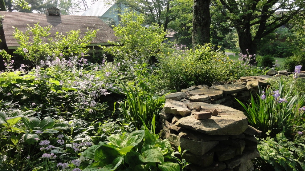 Country Farmhouse Garden by Bethesda Garden Design Llc - Photo 7